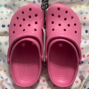 Pink kids crocs, size 2, new with tags